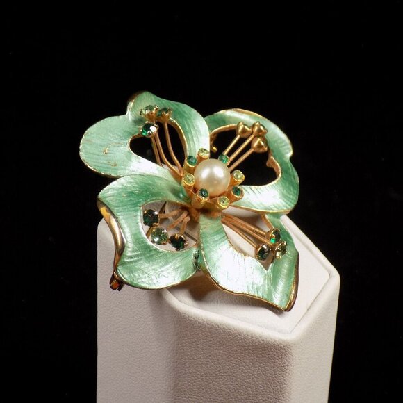 Vintage Weiss Brooch Floral Green Enamel Rhinestone Pearl Gold-tone - Picture 7 of 12